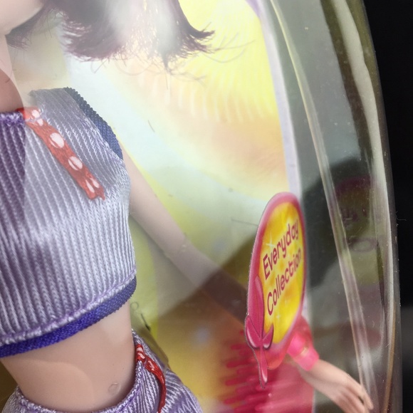 Winx Club Tecna Doll - Picture 10 of 10